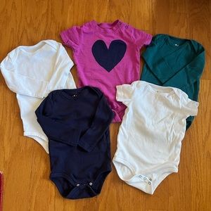 Primary Baby Onesie Bodysuits- size 6-9 months